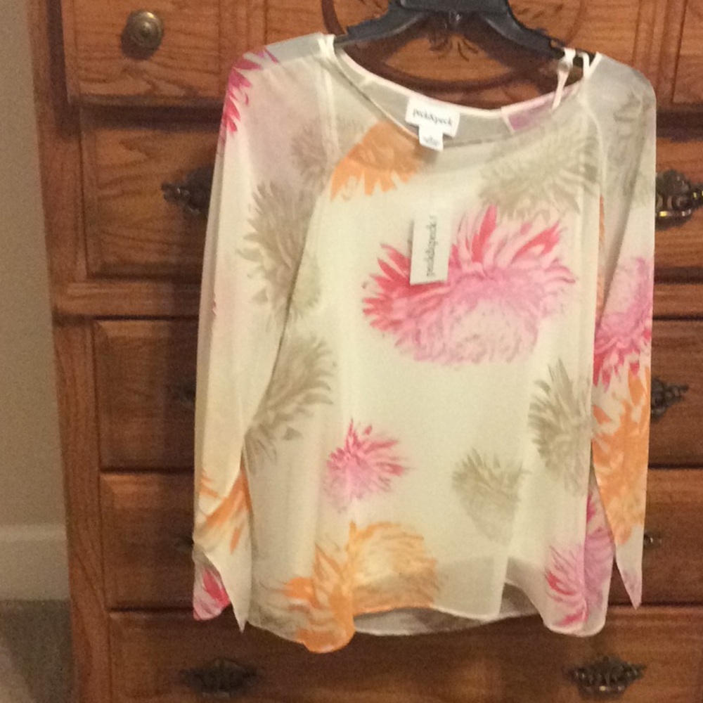 Blouse - Picture 2 of 4